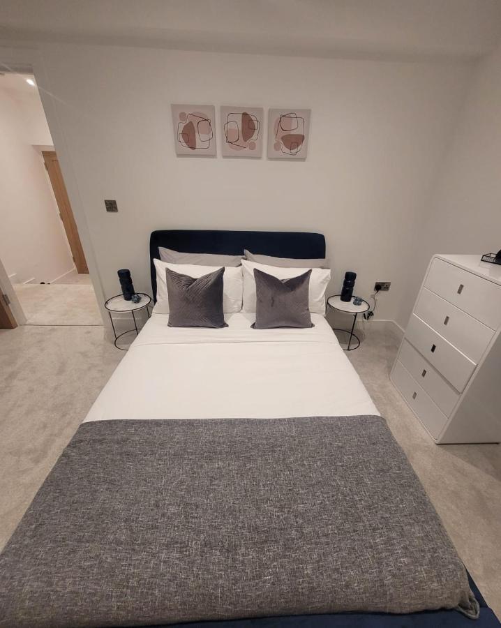 Luxury 1 Bed Apartment In The Heart Of Rochester Wainscot Ngoại thất bức ảnh